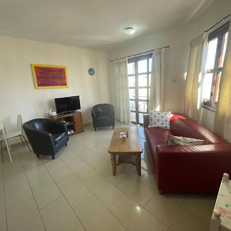 Sea View Apartments Pissouri Bagian luar foto