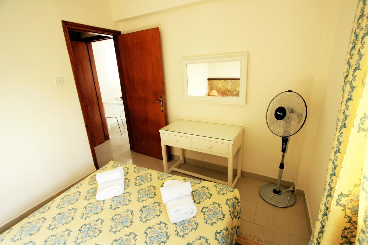 Sea View Apartments Pissouri Bagian luar foto